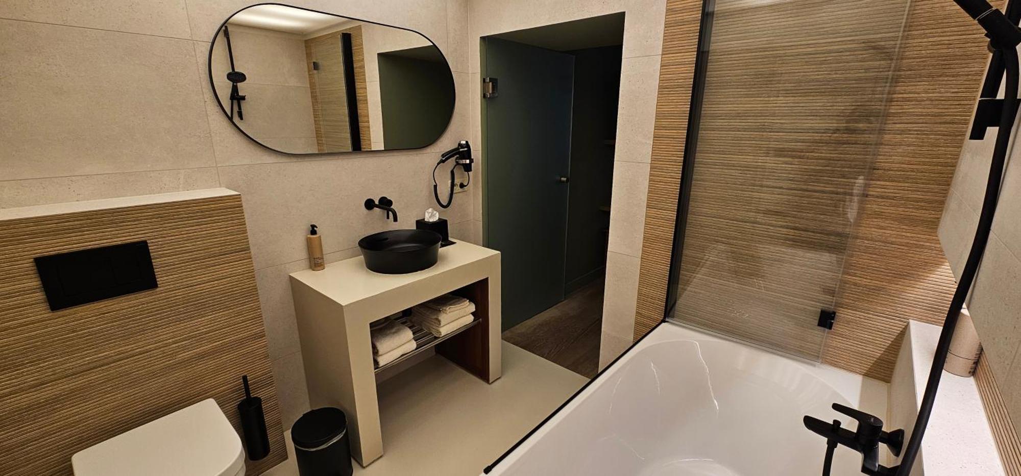 Guesthouse Bonheure บรูจส์ ภายนอก รูปภาพ
